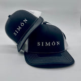 Simón hat adjustable Black - White Back embroidered title