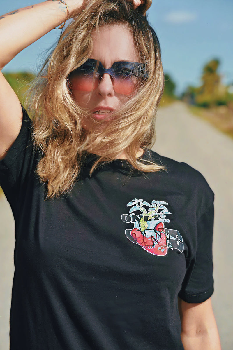 Black Short Sleeve T Shir Human Heart Only One Message Printed