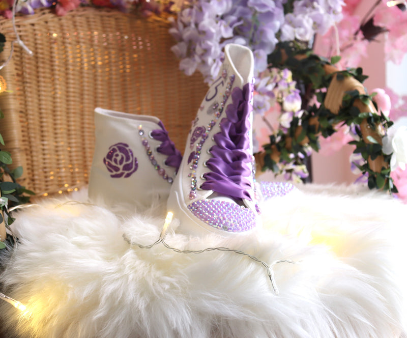 Flowers Style Lila Custom Quince Shoes | XV Princess Cinderella Lavender Sneakers | Quinceañera Zapatillas Light Purple