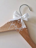 Wooden Bride  Hanger Faux Pearl Elegant Wedding Decor Ideal Gift Clothes Hanger With Ribbon For Wedding Dresses Suits Wedding