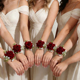 2 sets of wrist and corsage accessories. The bracelet flowers and corsages are suitable for weddings and engagements.