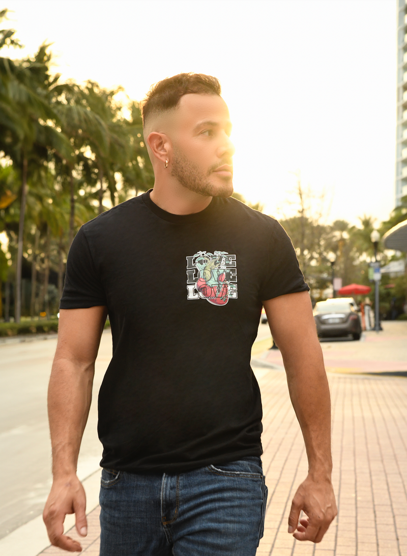 Black Short Sleeve T Shir Human Heart Love Message Printed